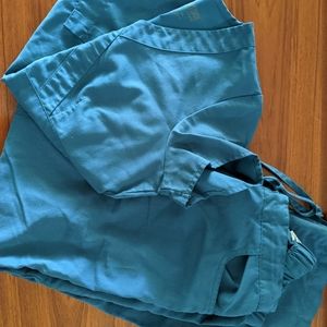Grey's Anatomy XS/XSP scrub set caribbean blue + hunter green scrub top